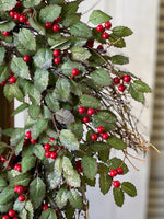 XND2006  22In Holly Wreath w/ Berries