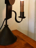 #CH-S213 Colonial "Simple Sawyer" Light