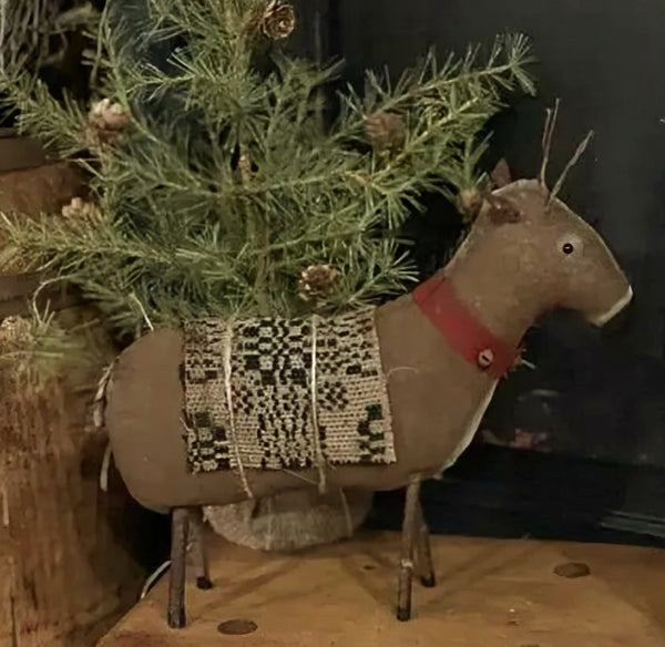 #DAW-CMT  Primitive "Comet" Reindeer