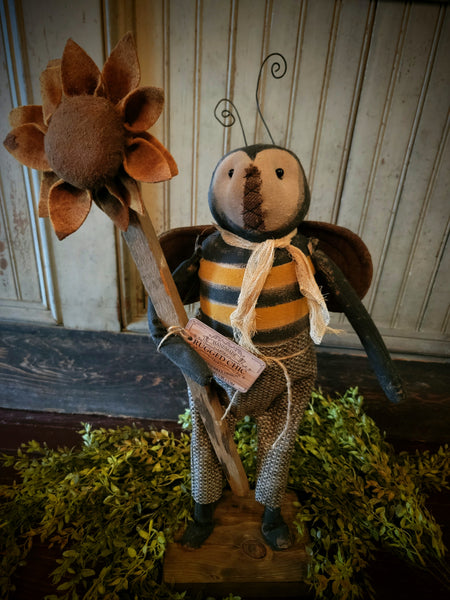 #RCBEE  RUGGED CHIC "Primitive Baby Bee" 🐝 Made In The USA